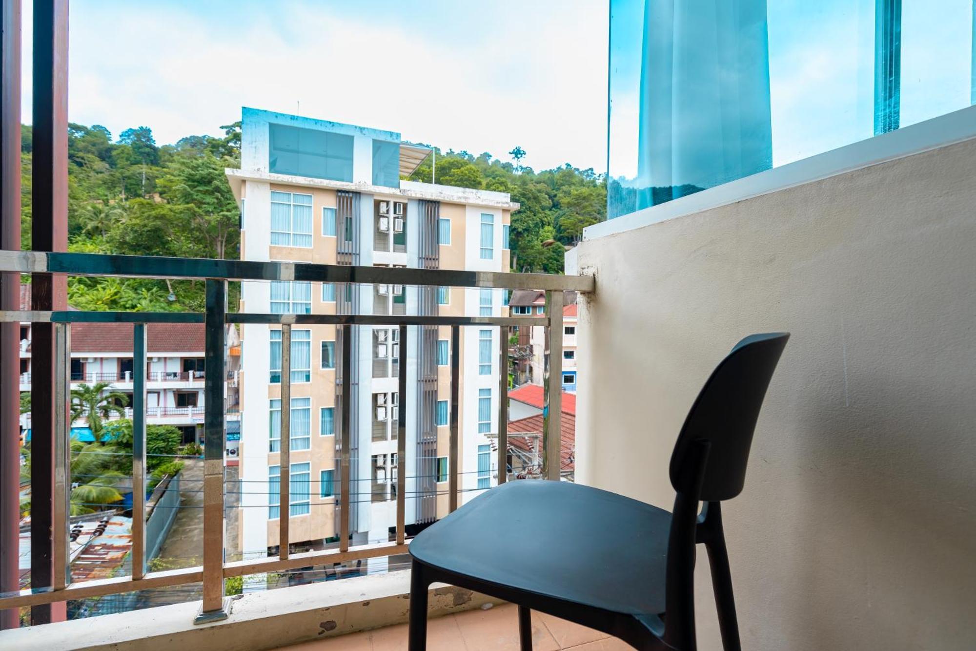 Nice To Meat You Rooms Patong 외부 사진